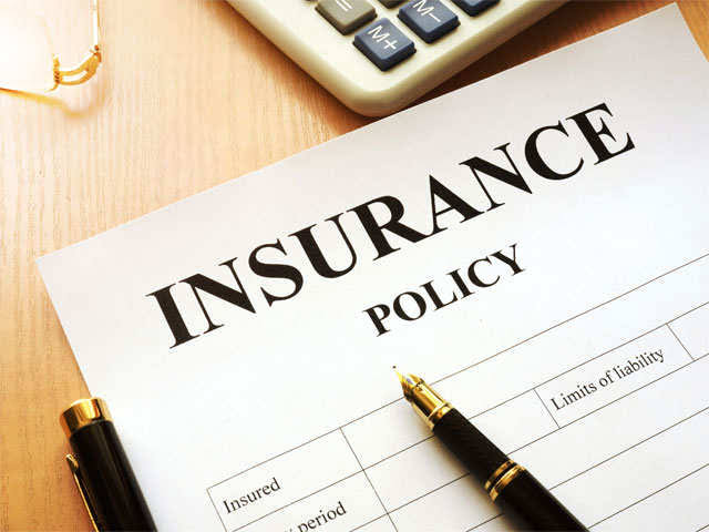 Save by Bundling Auto with Home Insurance